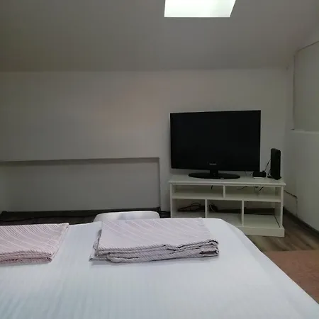Apartment Apartman *